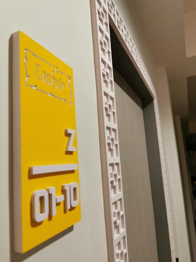 Capzule Bed Phuket Hostel ภายนอก รูปภาพ